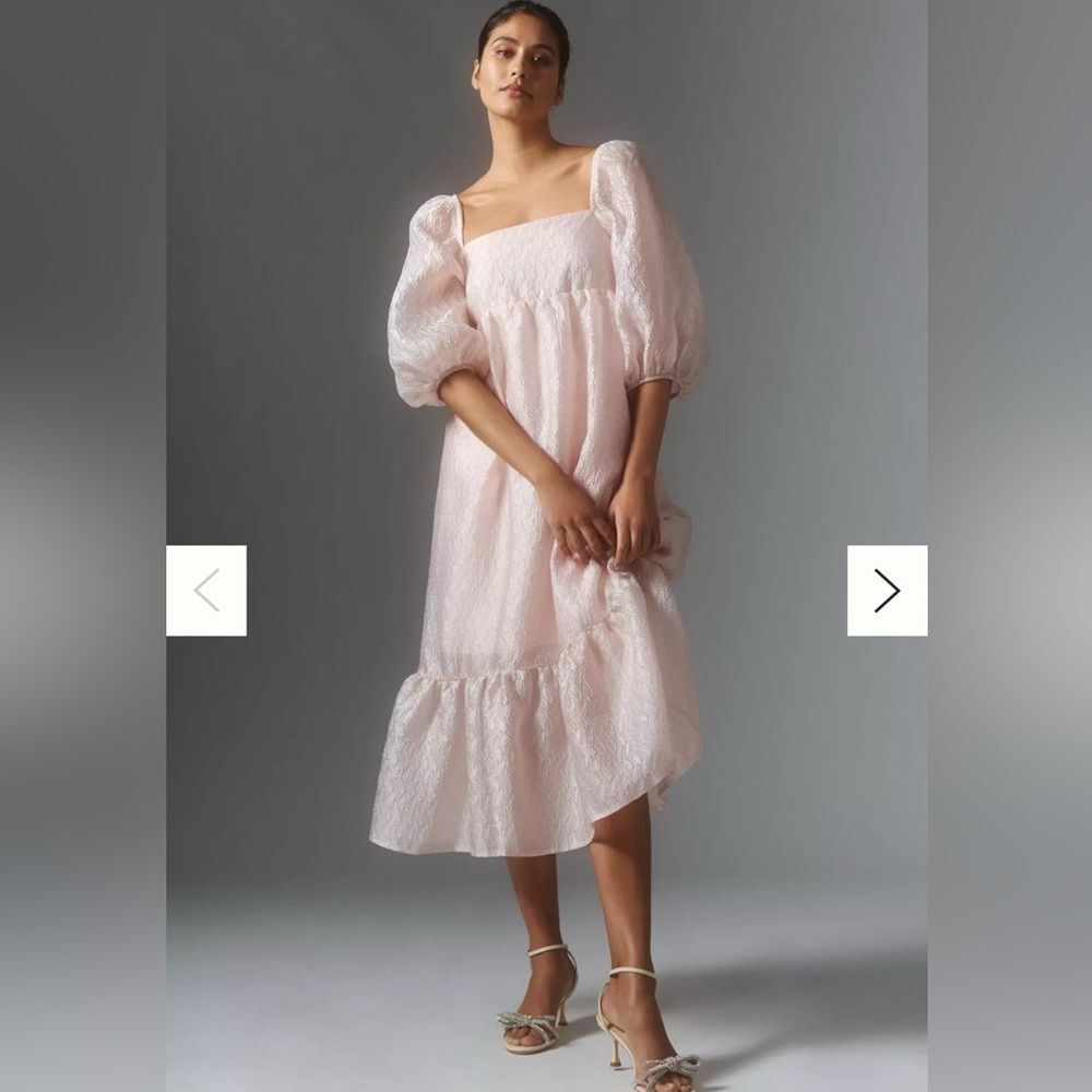 ANTHROPOLOGY  Jacquard Puff Sleeve Midi Dress‎ Pink Shimmer Smocked